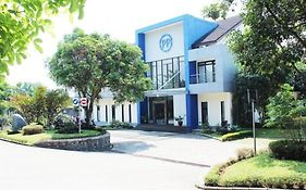 Pp University Hotel